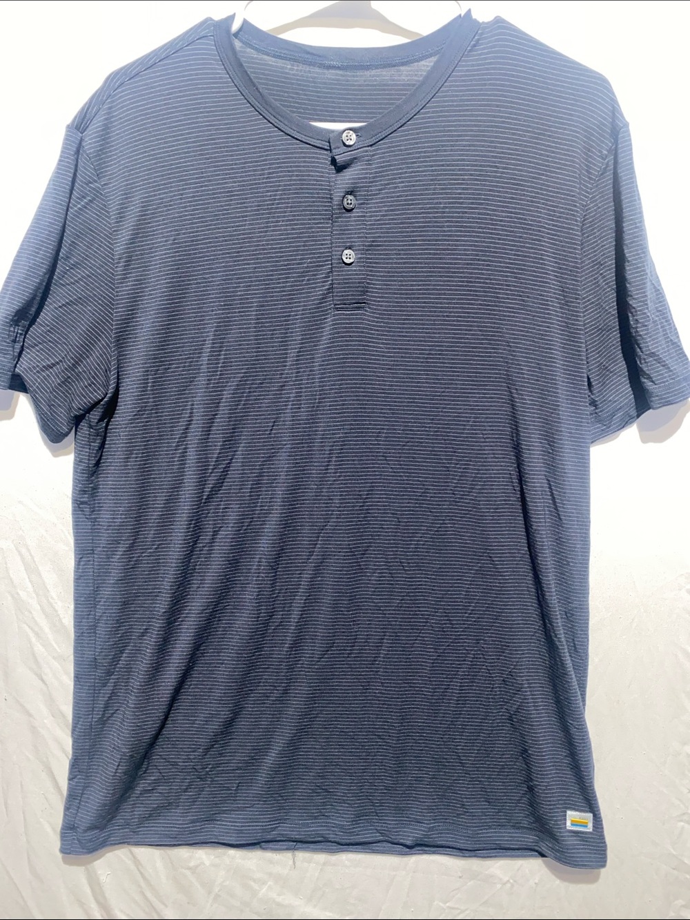 Vuori Henley Short Sleeve Henley Shirt - Dark blue striped